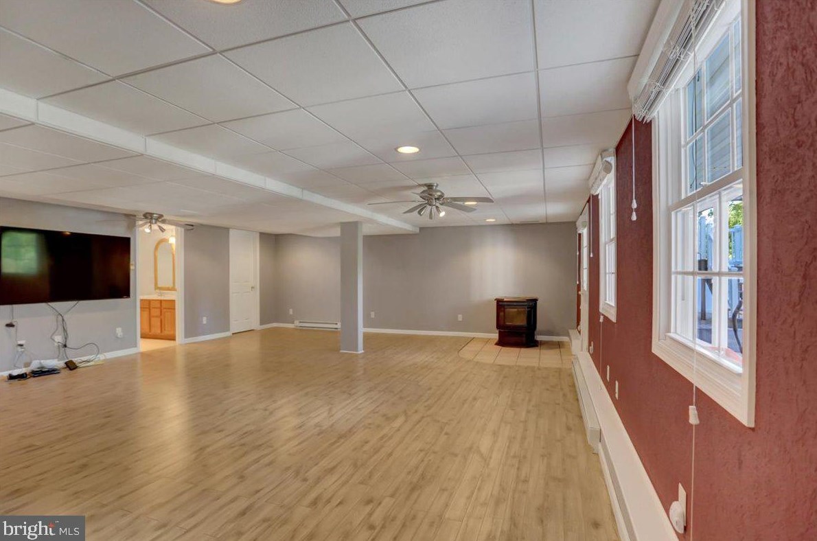 2065 Loop Rd, Chambersburg PA  17202-8842 exterior