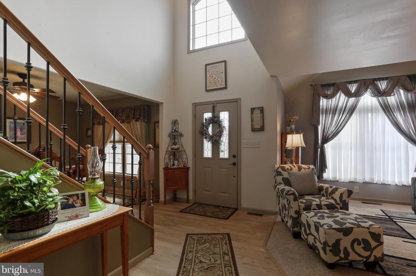 180 Buckingham Dr, Chambersburg PA  17201-8370 exterior