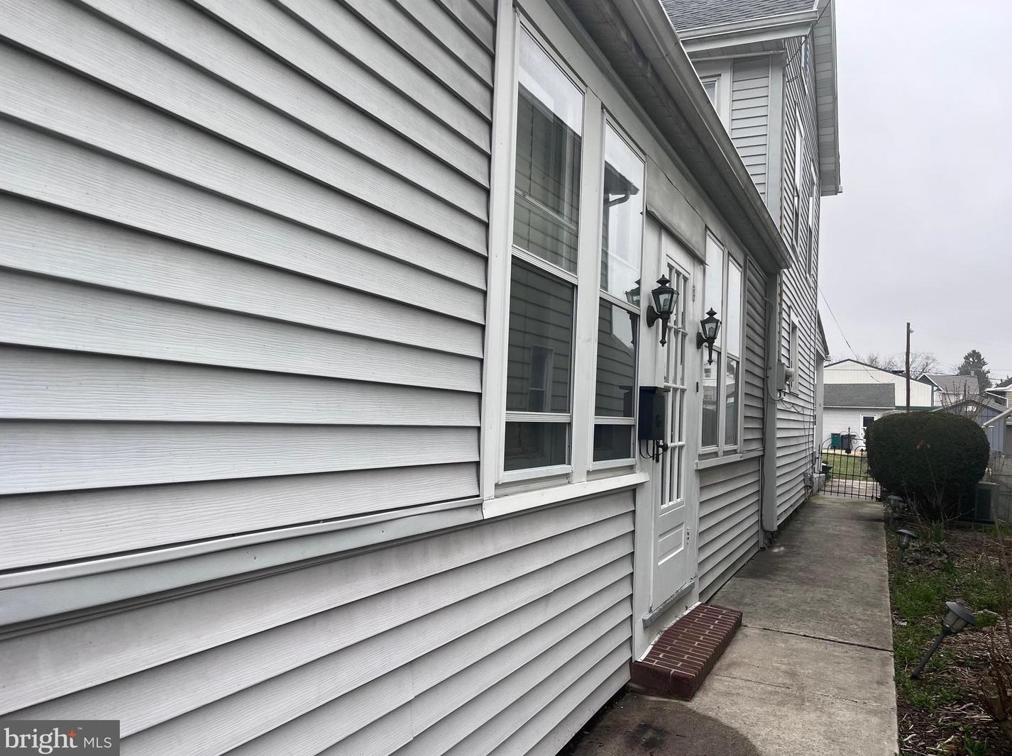 283 King St, Chambersburg, PA 17201-1517