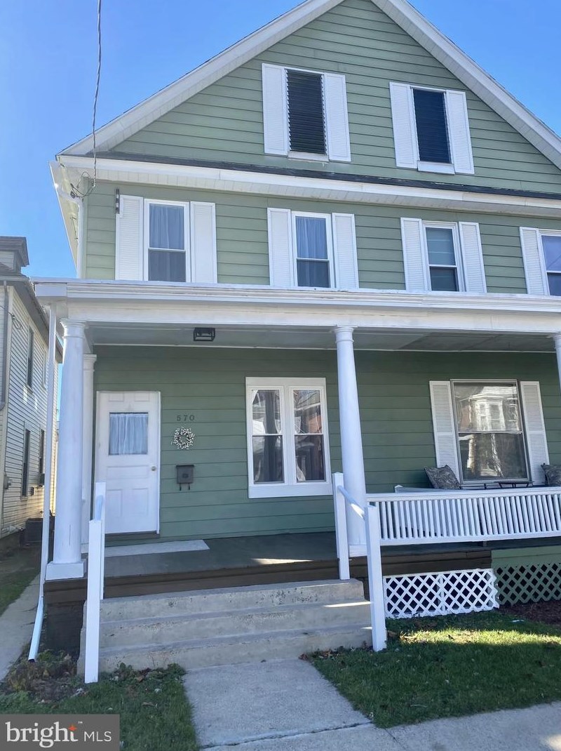 570 Nelson St, Chambersburg, PA 17201