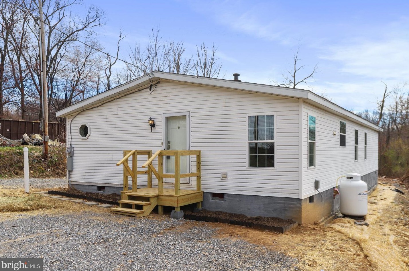 12938 Mentzer Gap Rd, Roadside, PA 17268
