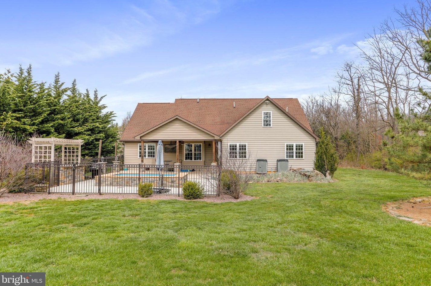 1636 Alphin Way, Upton PA  17225-9149 exterior