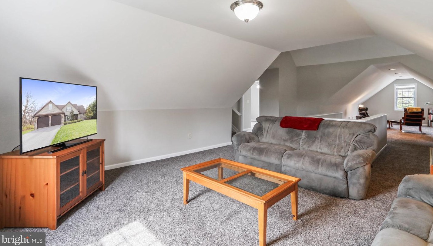 1636 Alphin Way, Upton PA  17225-9149 exterior
