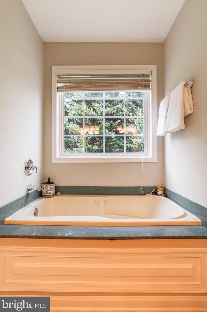 1636 Alphin Way, Upton PA  17225-9149 exterior