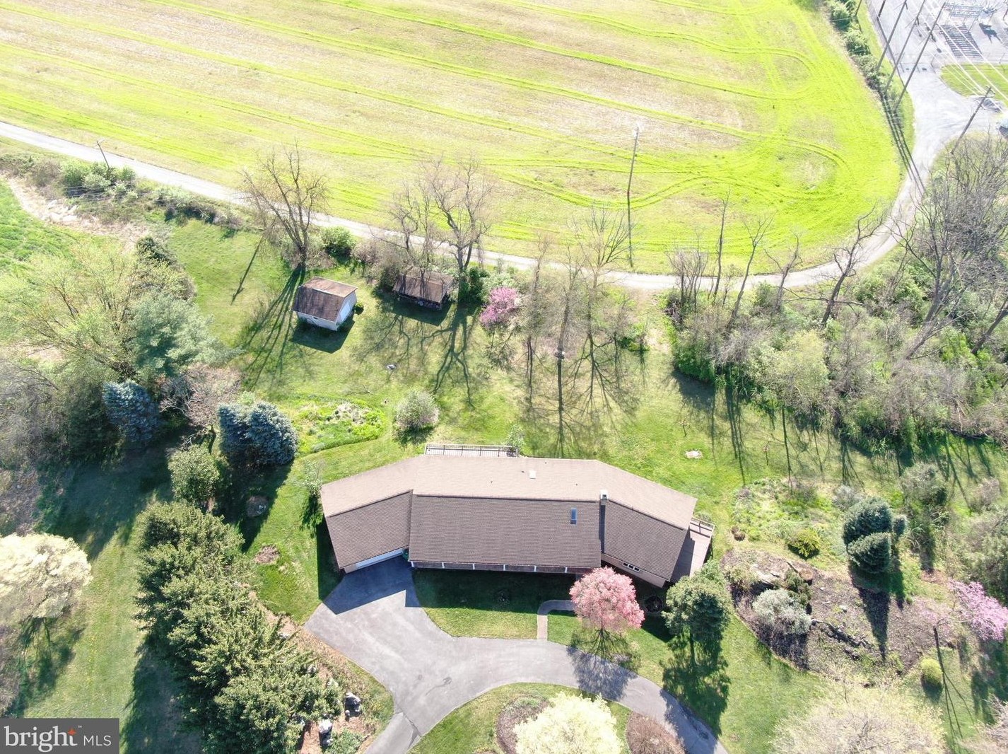 1264 Mower Rd, Chambersburg PA  17202-8154 exterior