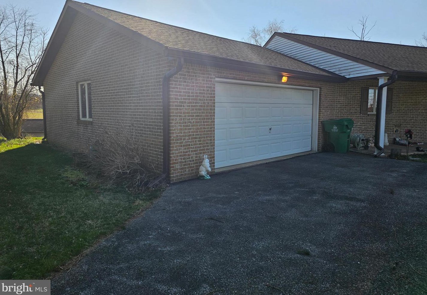1264 Mower Rd, Chambersburg PA  17202-8154 exterior