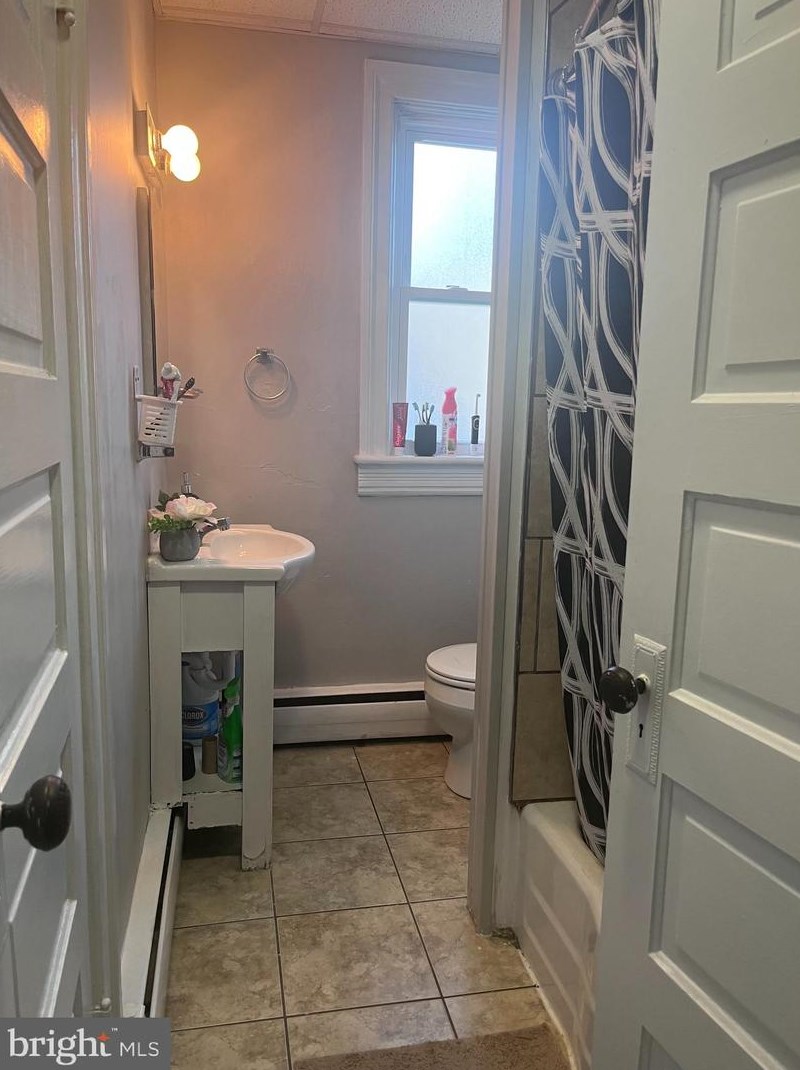 442 Catherine St, Chambersburg PA  17201-2604 exterior