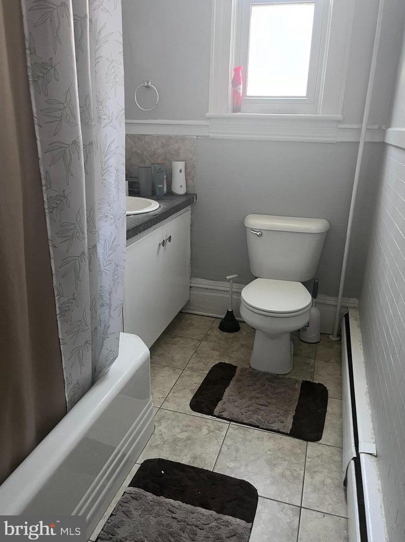 442 Catherine St, Chambersburg PA  17201-2604 exterior