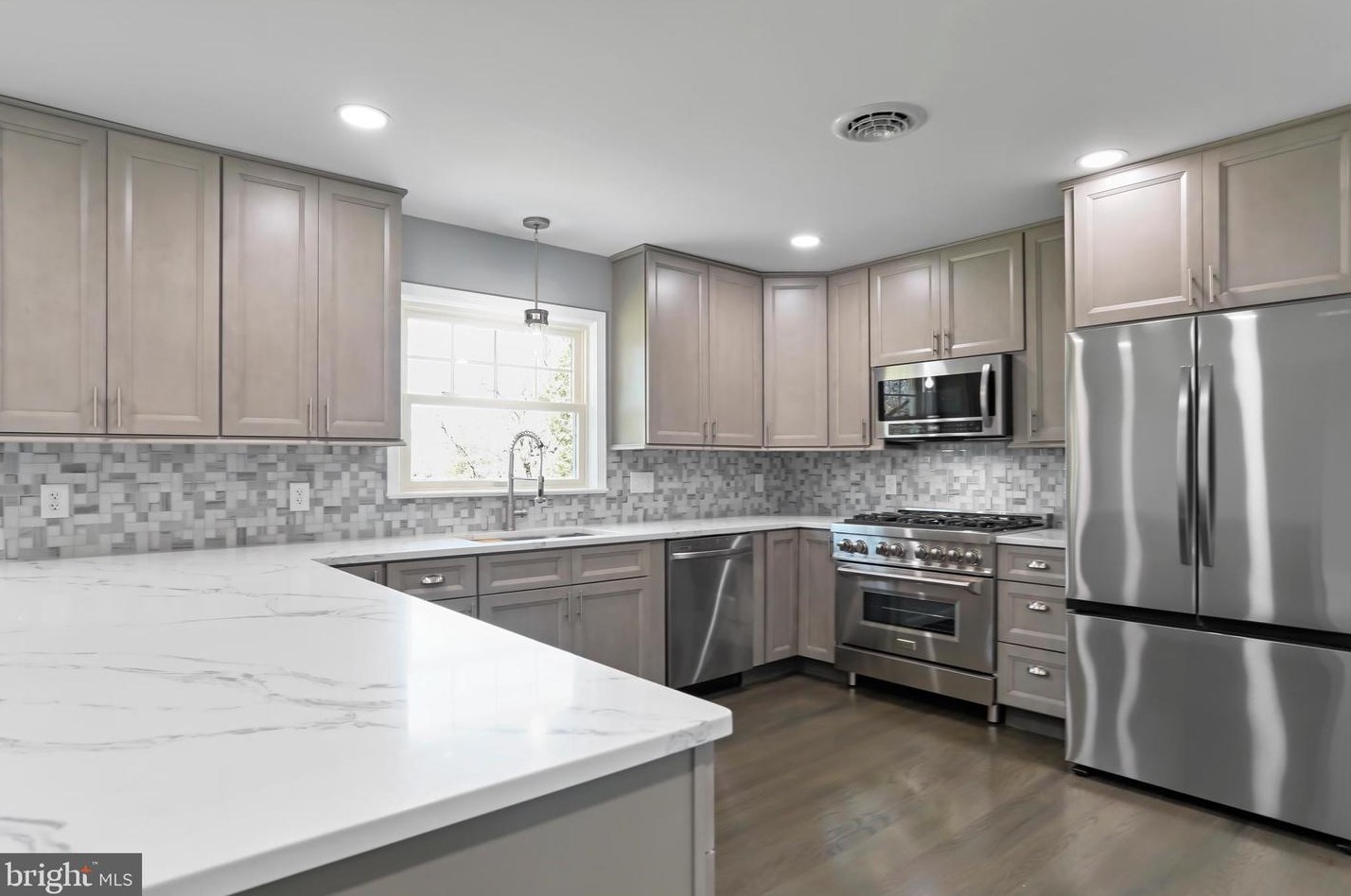 14393 Walnut Loop, Upton PA  17225-9459 exterior