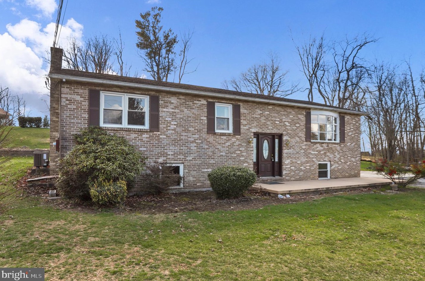 106 Echo Dr, Chambersburg, PA 17202-3308