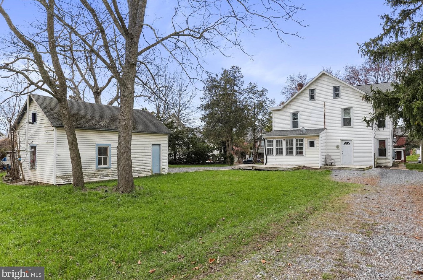 305 / 307 South Park Ave, Dickey, PA 17236