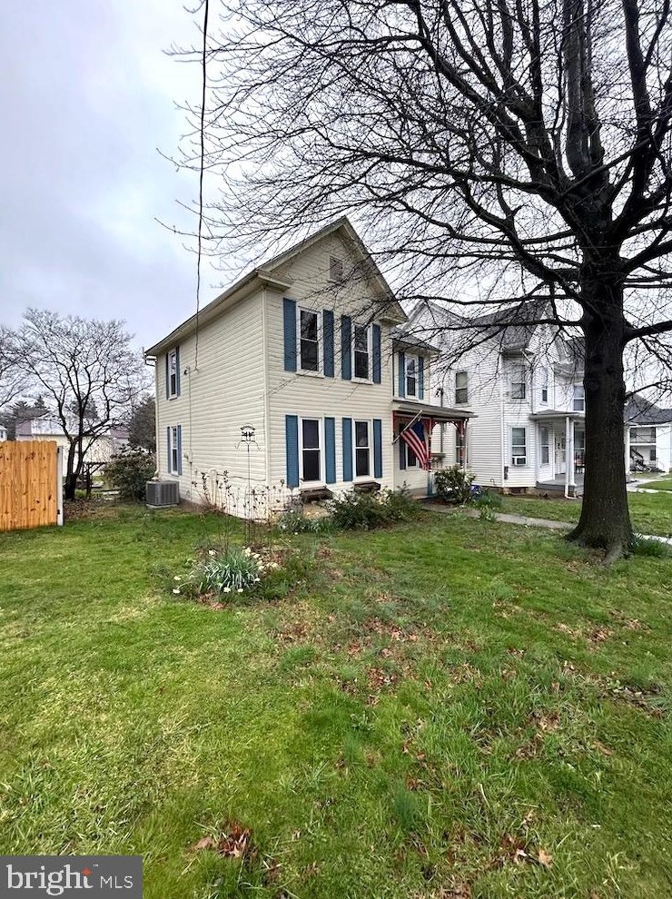 23 Cumberland Ave, Lees Cross Roads, PA 17257-1601