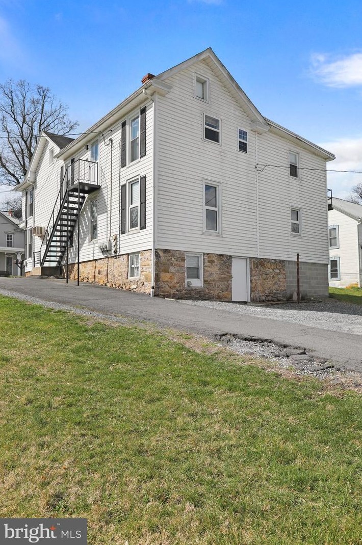 29 Main St, Fayetteville PA  17222-1427 exterior