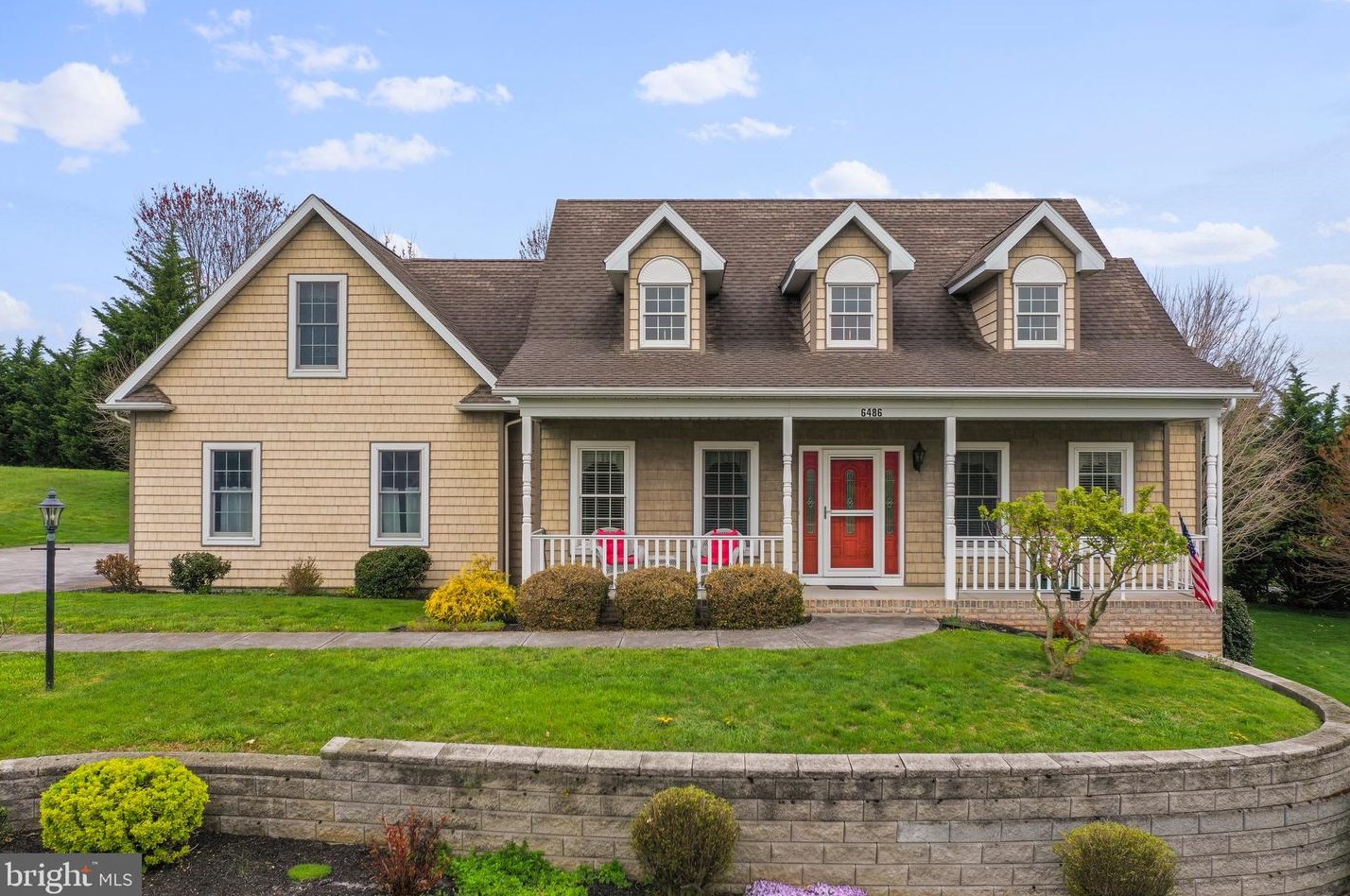 6486 Bent Oak Dr, Fayetteville, PA 17222