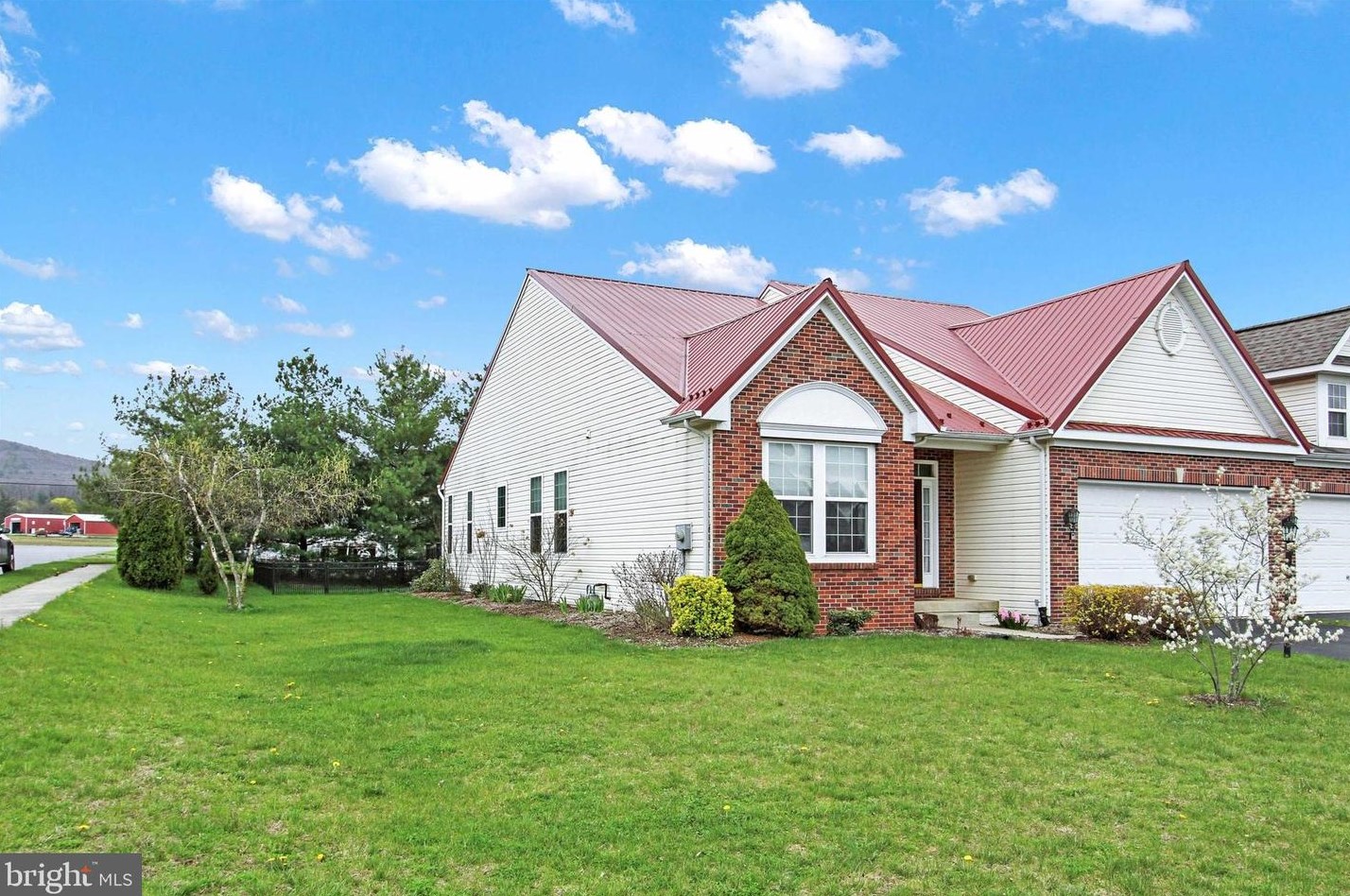 3067 Sundown Dr, Chambersburg, PA 17202-7008