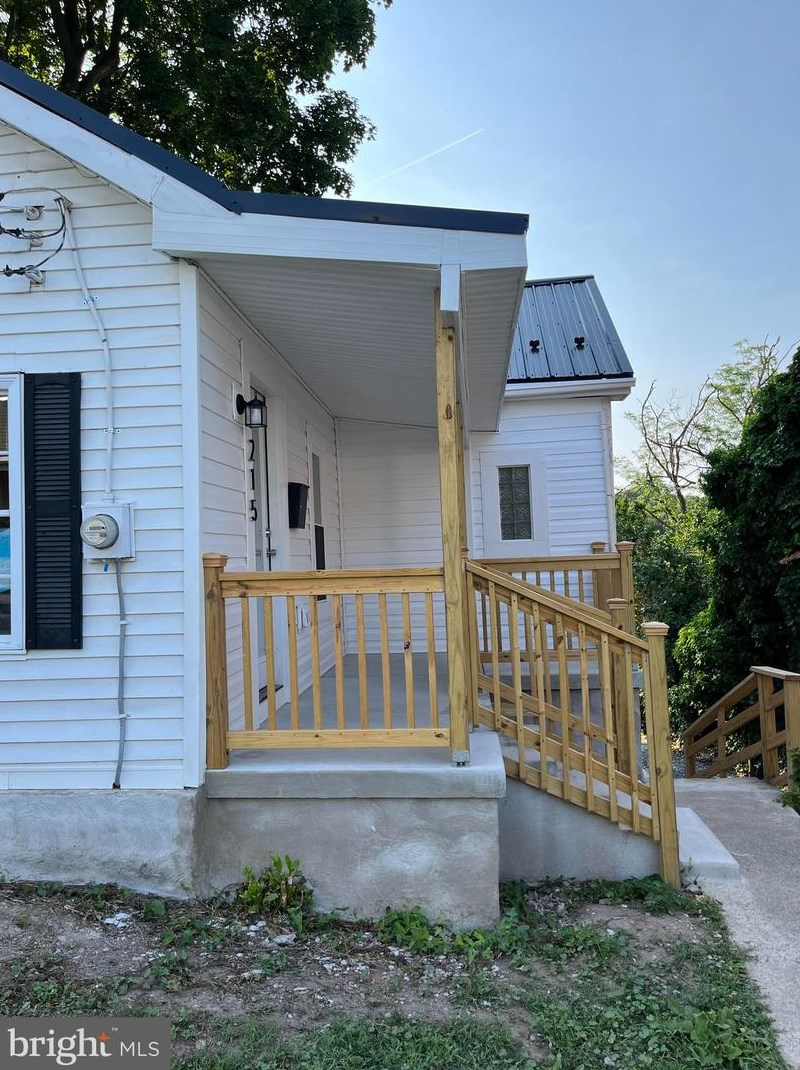 215 Wayne Ave, Roadside, PA 17268