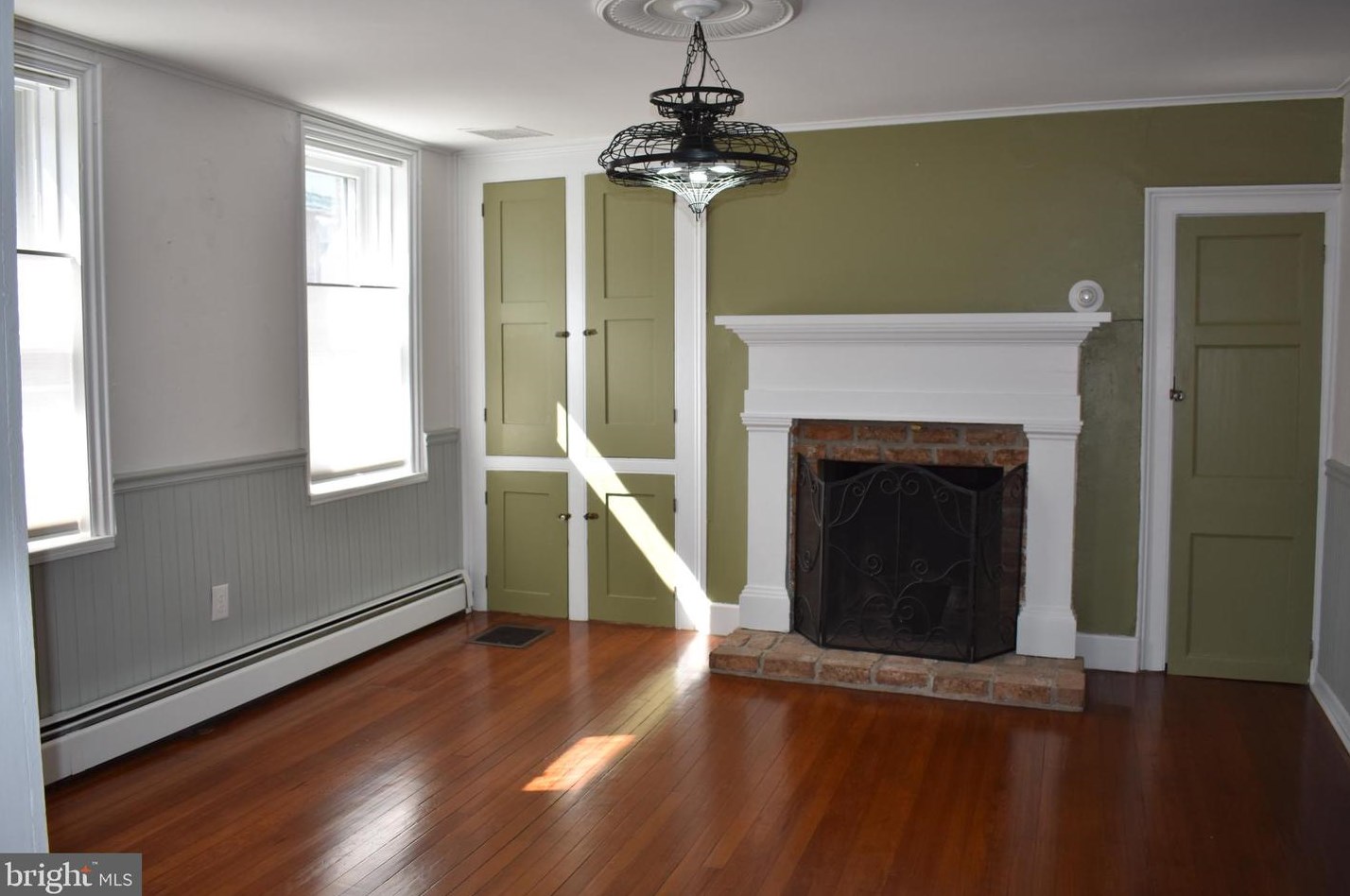 49 Main St, Dickey, PA 17236-1619