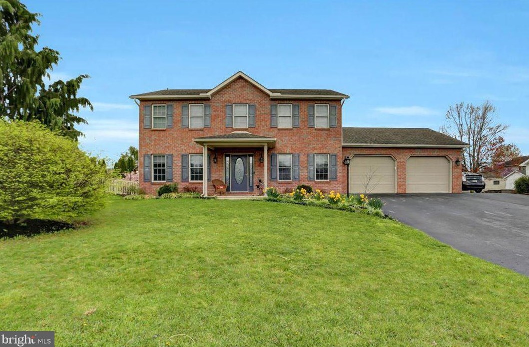 401 Leedy Way E, Chambersburg, PA 17202