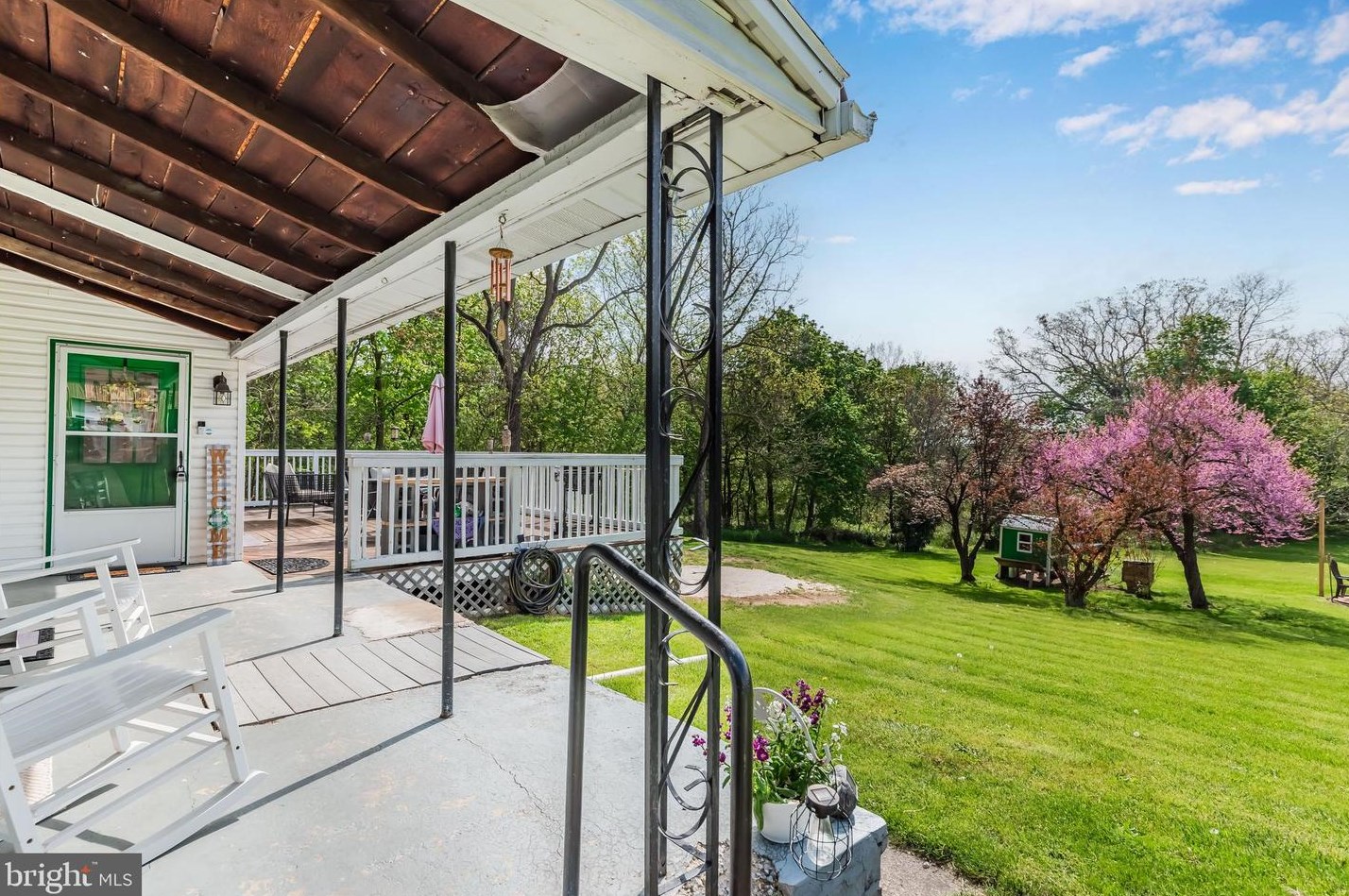 11008 Hickory Run Rd, Orrstown, PA 17244-9604