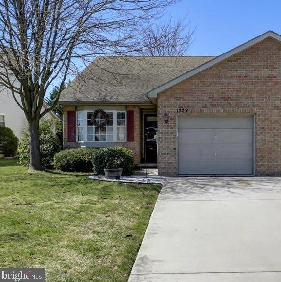 1229 Progress Rd, Chambersburg, PA 17201