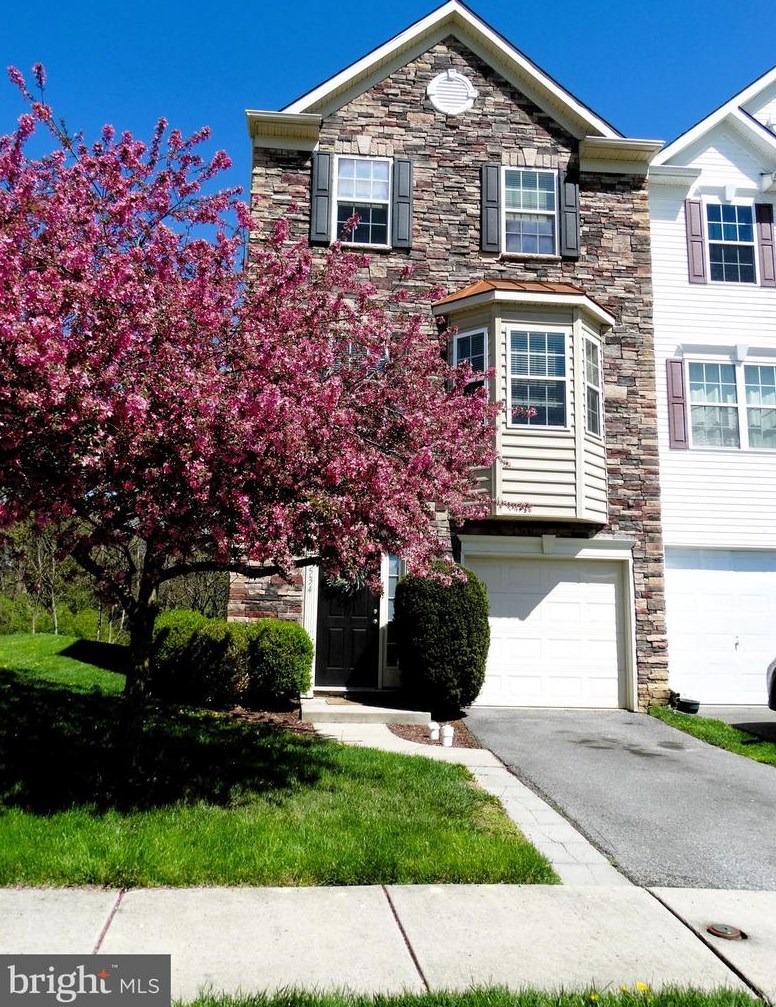 534 Abigail Ave, Roadside, PA 17268