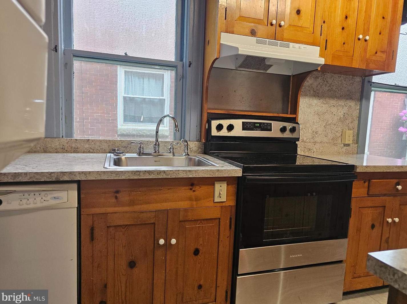 91 Glen St, Chambersburg, PA 17201-1001