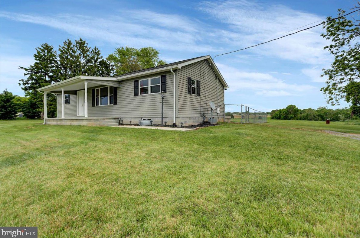 9496 Garnes Rd, Dickey, PA 17236