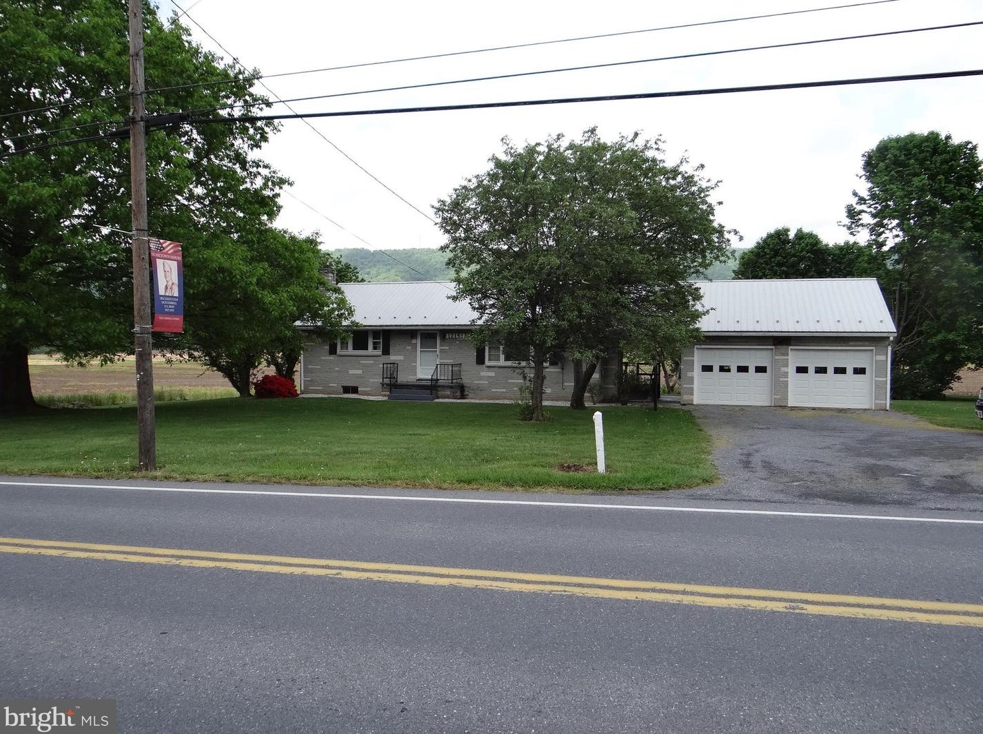 12151 Path Valley Rd, Fannettsburg, PA 17221