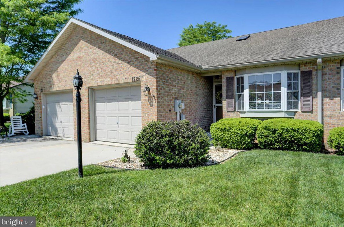 1225 Progress Rd, Chambersburg, PA 17201