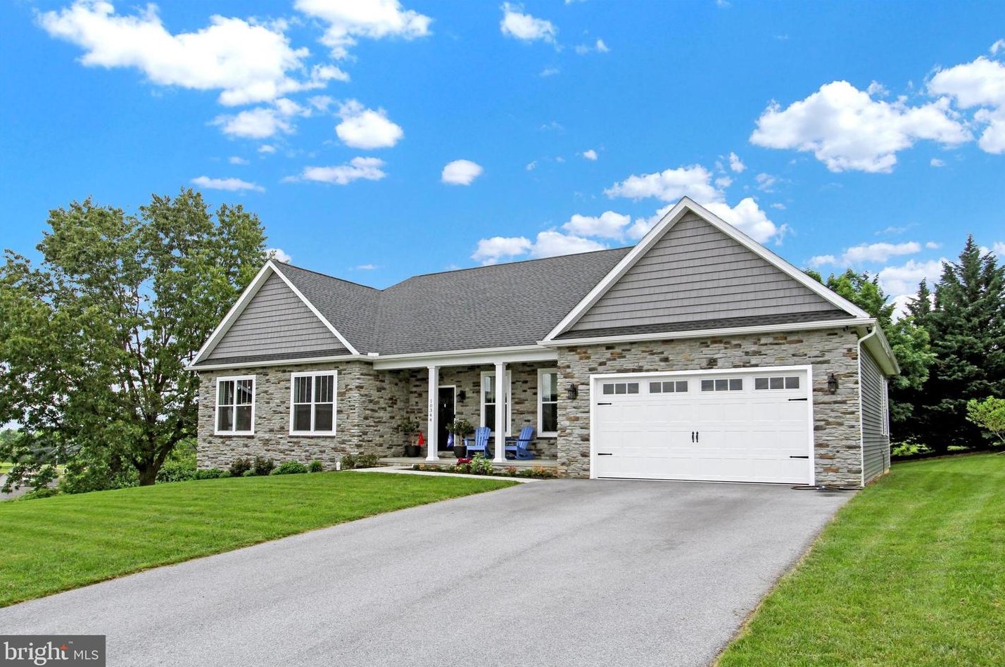 10344 Hunters Ridge Dr, Roadside, PA 17268-8280