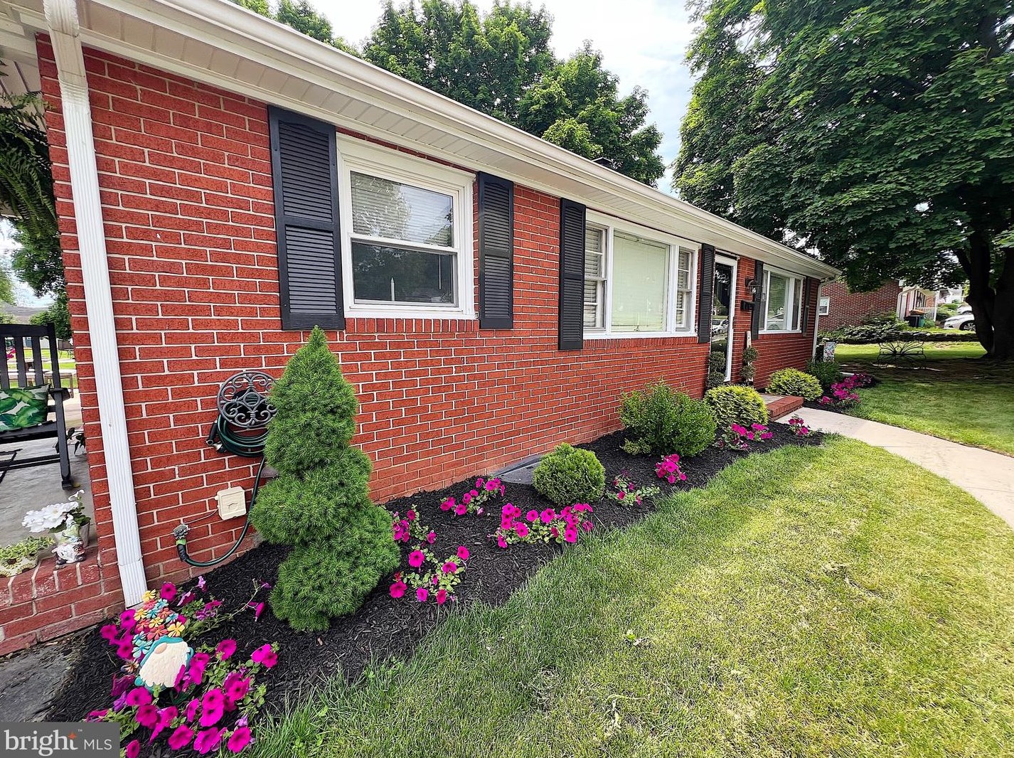 309 W 8th St, Roadside, PA 17268