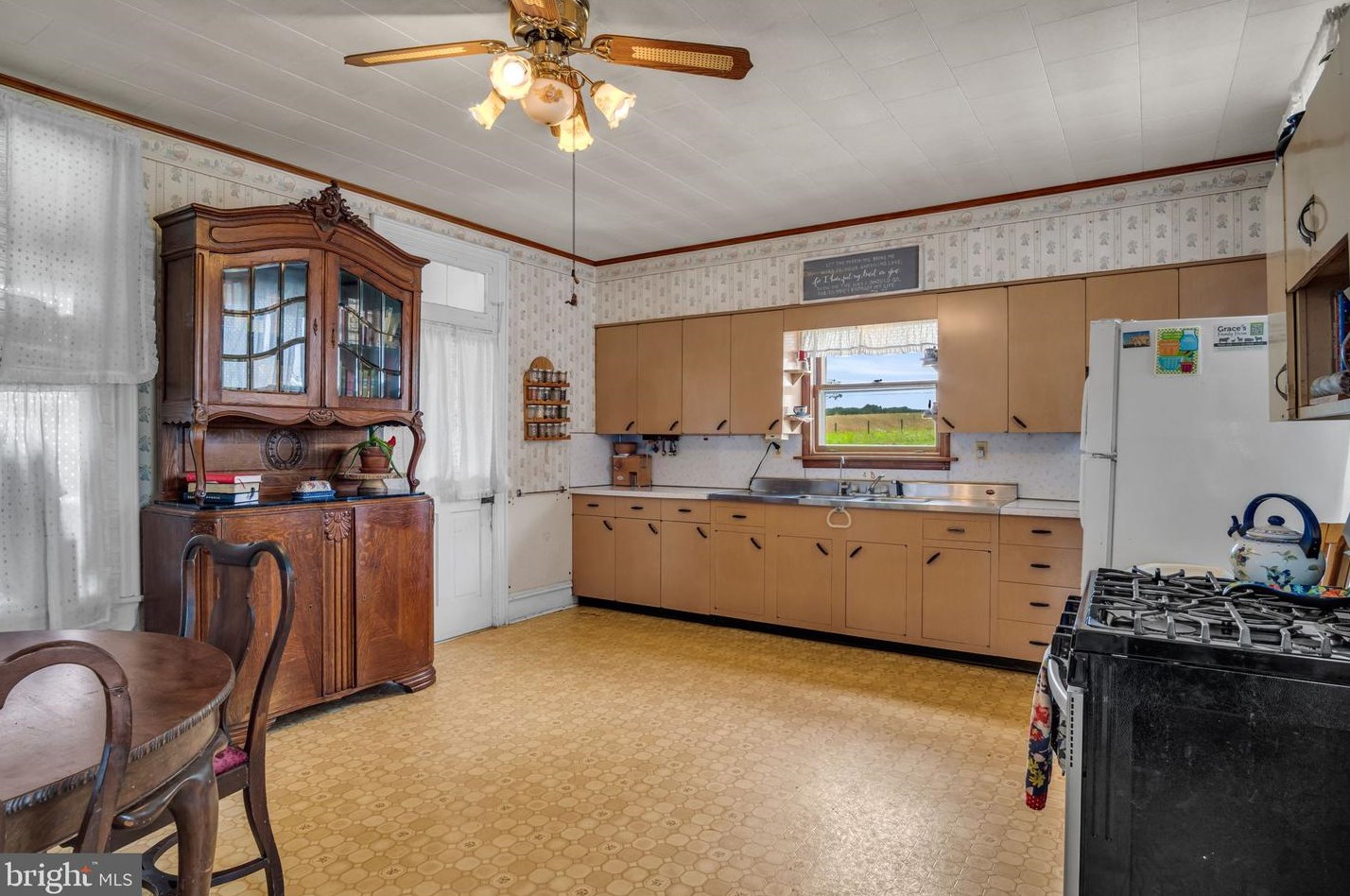 5987 Altenwald Rd, Roadside, PA 17268-8604