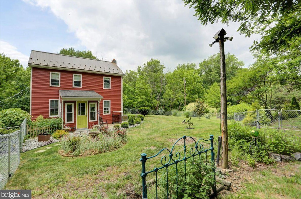 2750 Coldsmith Rd, Upton, PA 17225