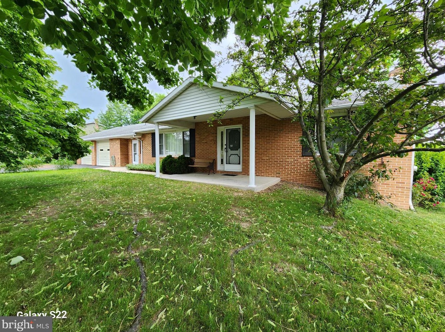 24 Jameslee Dr, Chambersburg, PA 17202