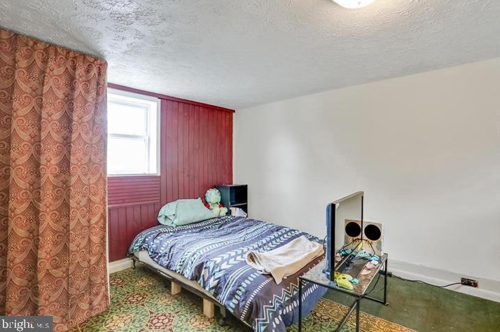 157 4 St, Chambersburg PA  17201-3616 exterior