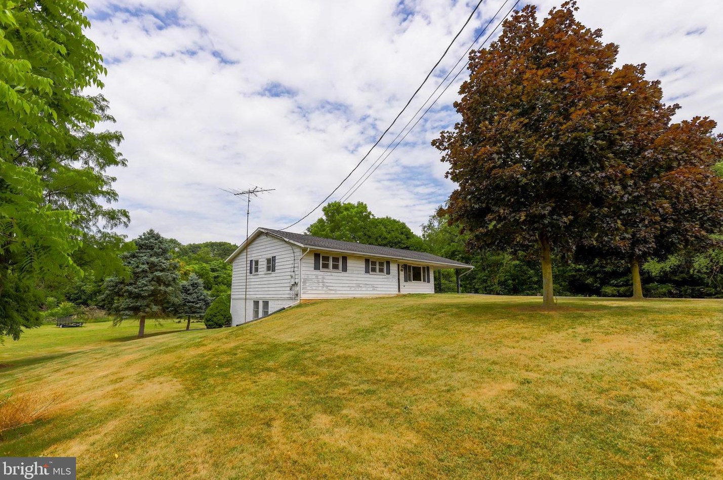 6905 Grindstone Hill Rd, Chambersburg, PA 17202