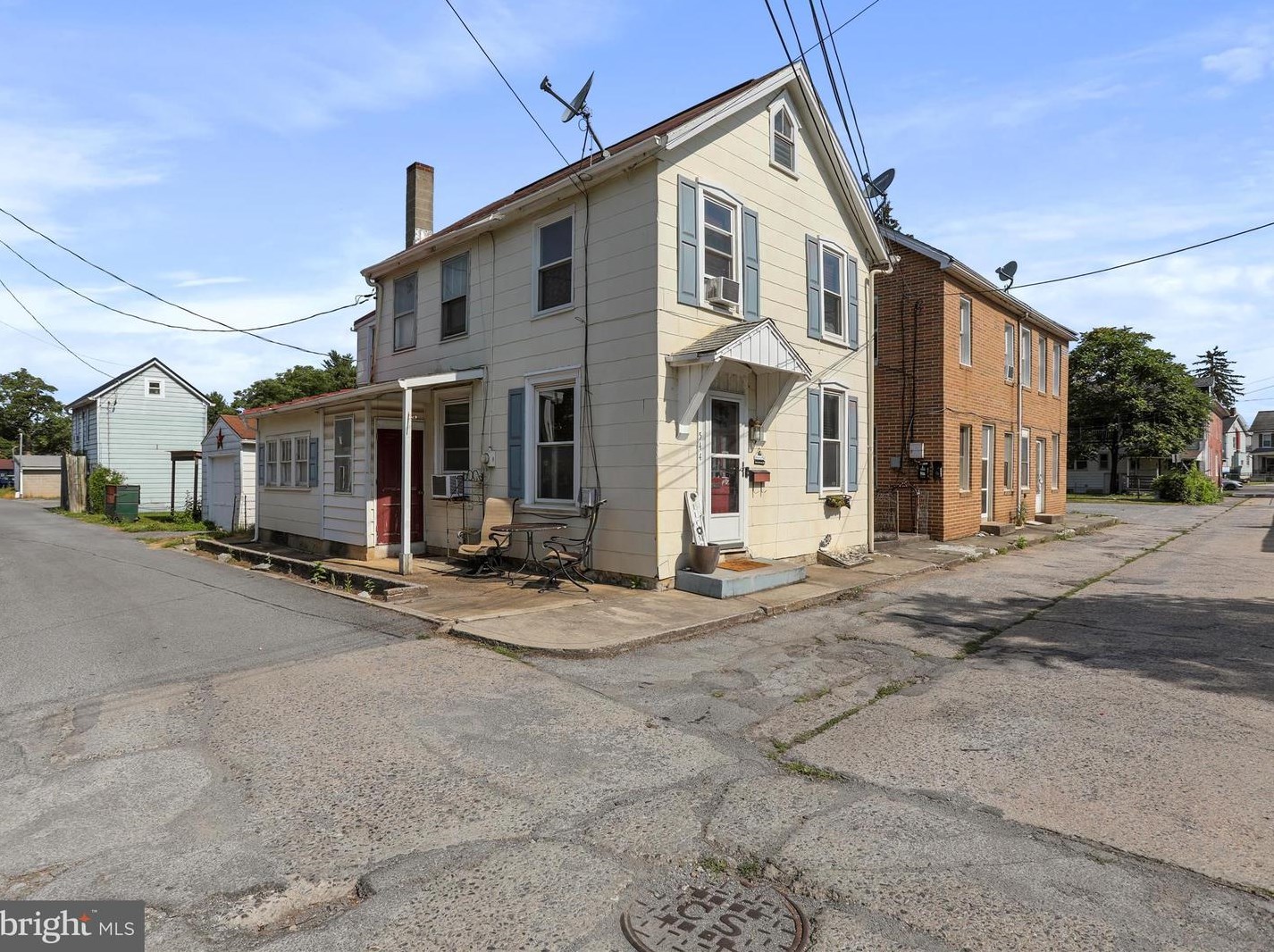 544 E East Point Ave, Chambersburg, PA 17201