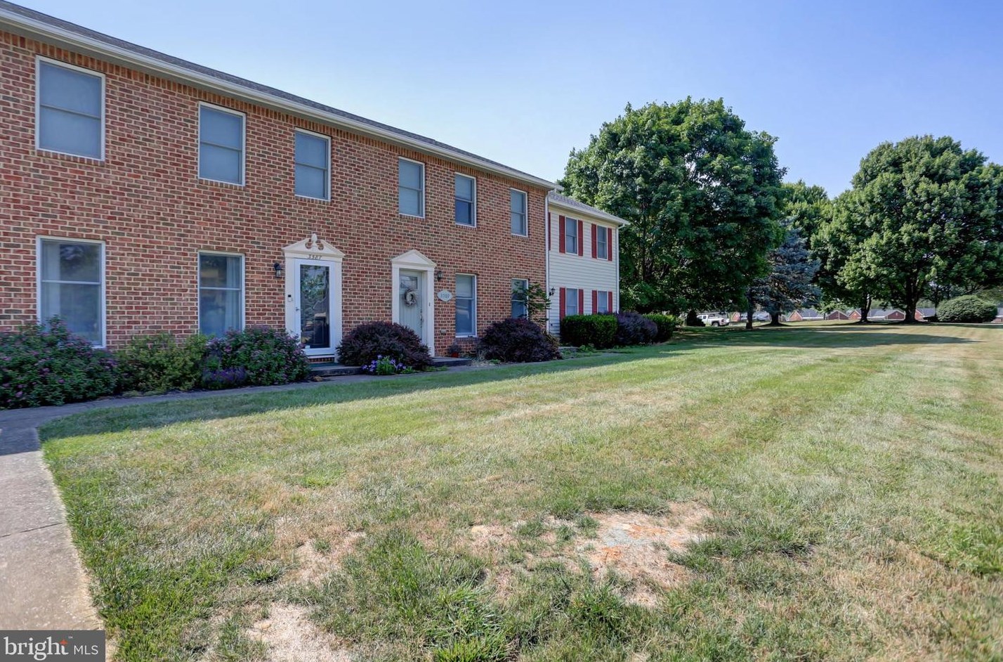 3587 Carnoustie Dr, Chambersburg, PA 17202