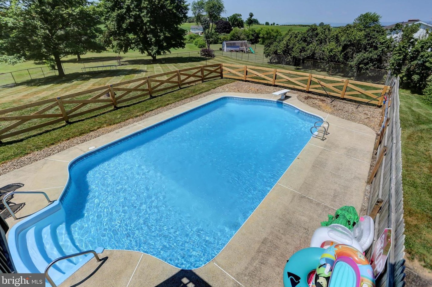1788 Orchard Rd, Chambersburg, PA 17202