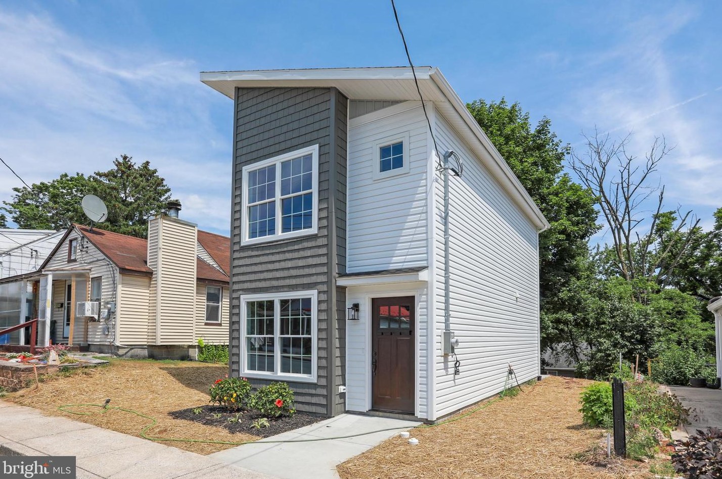 247 Wayne Ave, Roadside, PA 17268