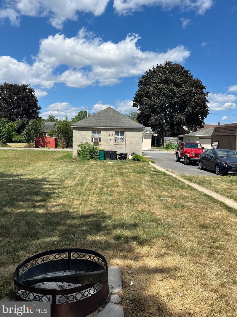 535 Wayne Ave, Chambersburg, PA 17201
