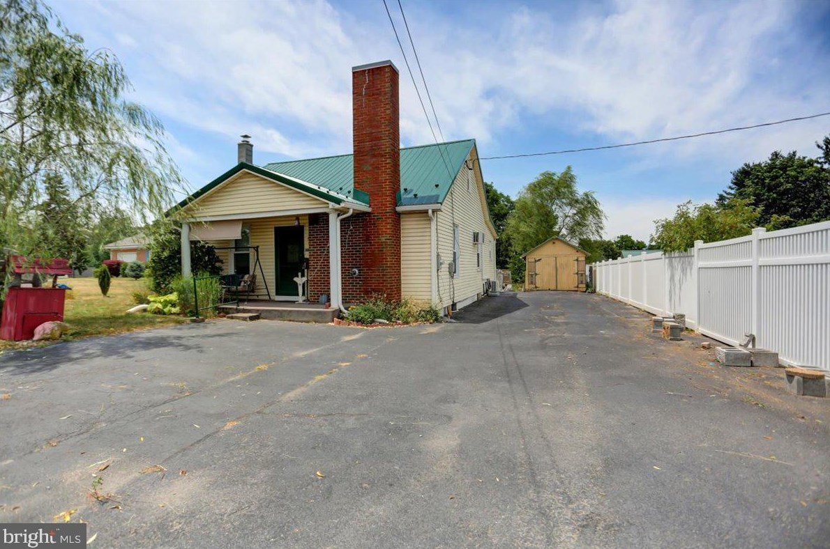 3089 Letterkenny Rd, Chambersburg, PA 17201