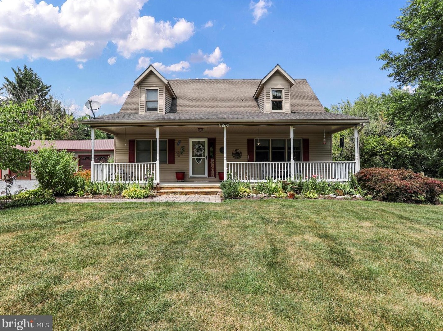 5445 Peaceful Oak Dr, Roadside, PA 17268