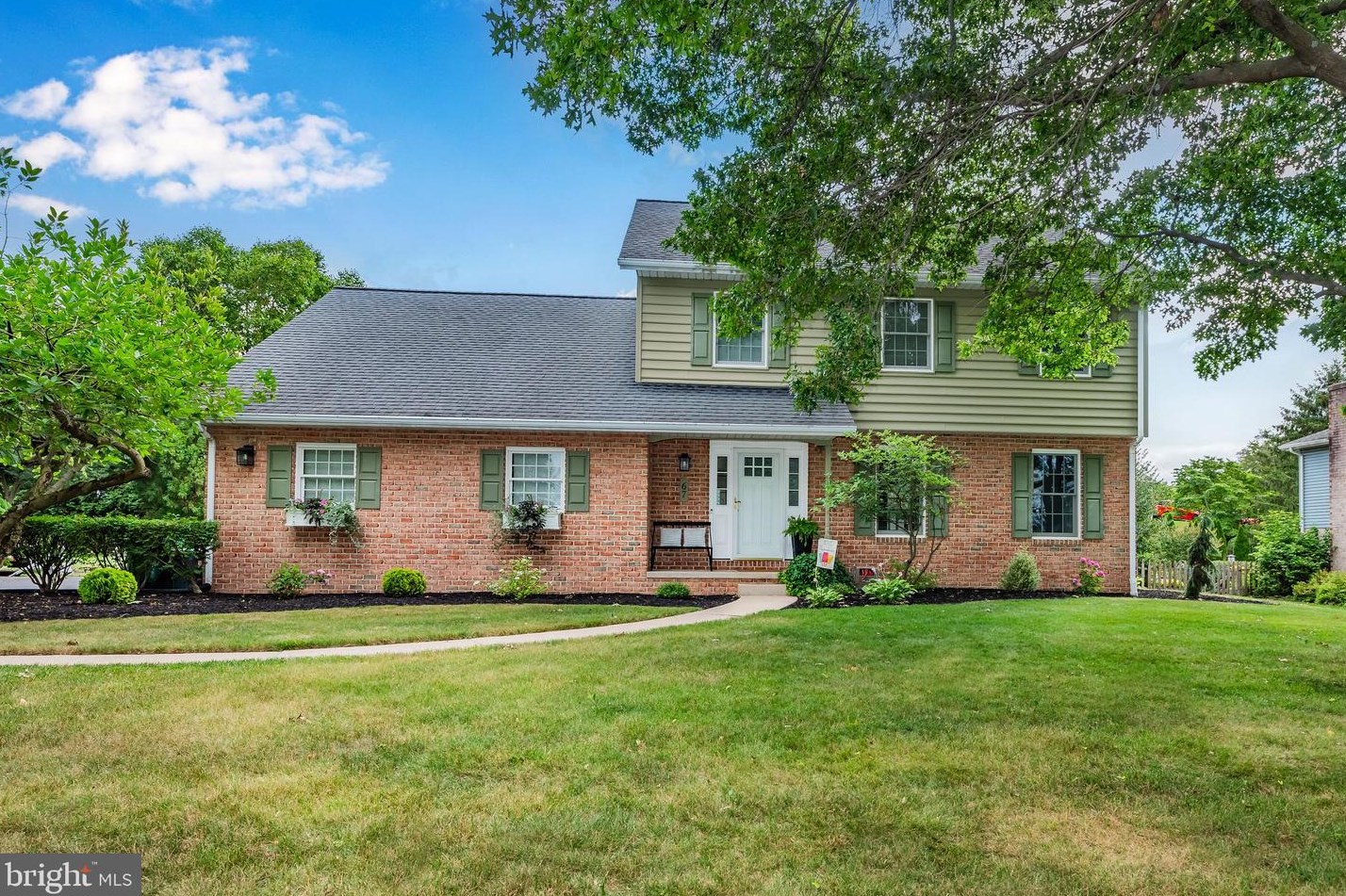 67 Obsidian Dr, Chambersburg, PA 17202