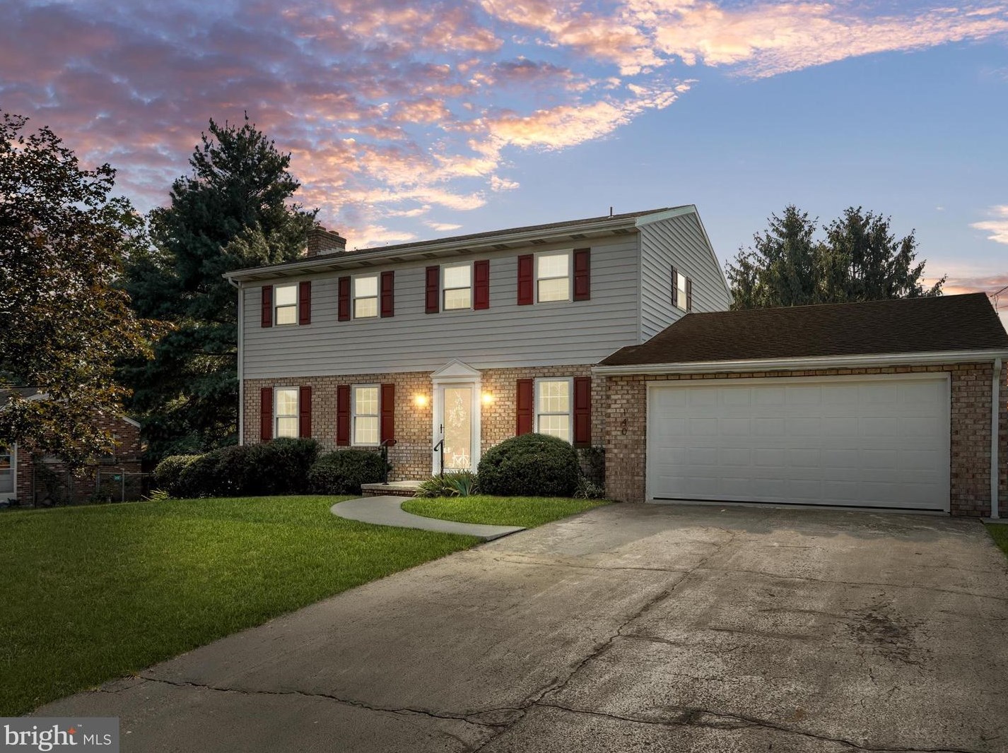 140 Milhouse Ave, Chambersburg, PA 17202