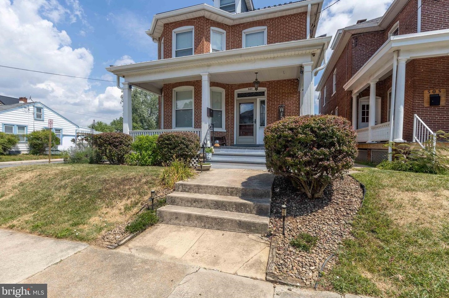 503 E E Catherine St, Chambersburg, PA 17201