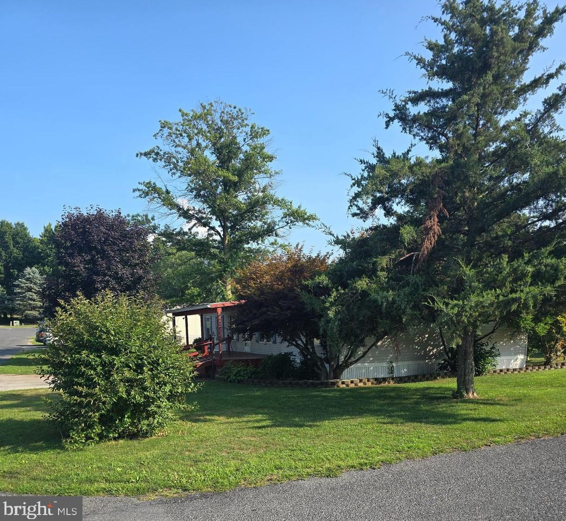 74 Lenwood Park #74, Lees Cross Roads, PA 17257