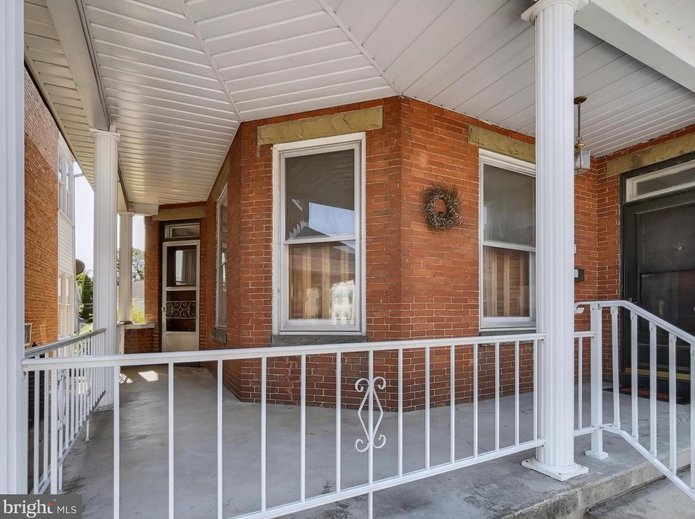 358 E Catherine St, Chambersburg, PA 17201