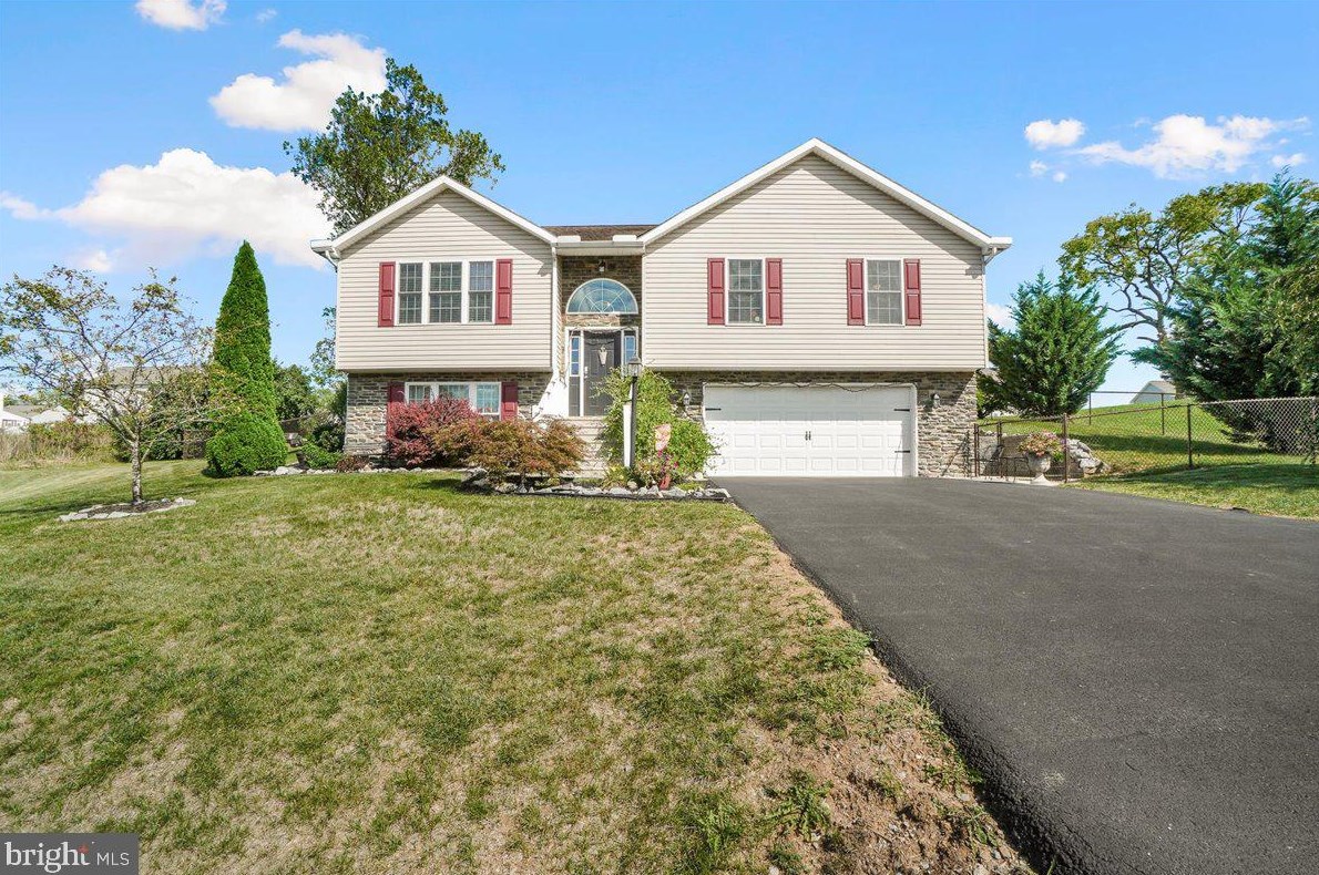 124 Pleasant Waters Rd, Upton, PA 17225