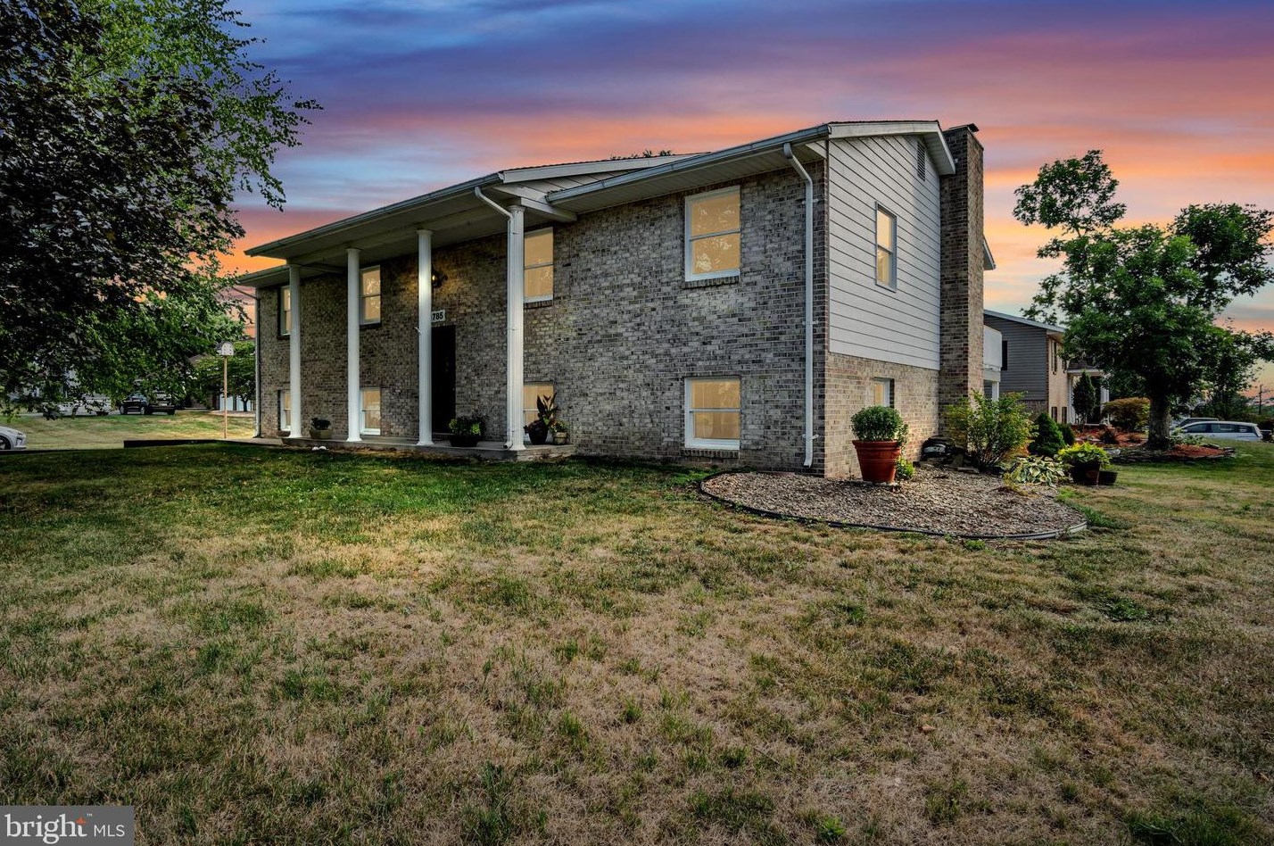 785 East Side Dr, Upton, PA 17225